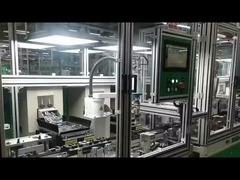 Vollautomatische Montagelinie für industrielle Bauteile mit Tasten